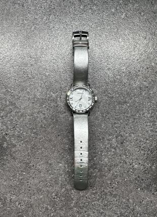 Жіночій годинник hanowa2 фото