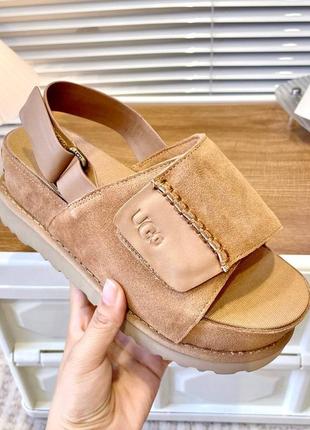 Сандалії ugg бежеві чорні на платформі8 фото