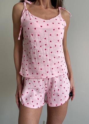 Костюм домашний (пижама) женский (шорты+майка) муслин хлопок в сердечки 42-48 белый, розовый7 фото