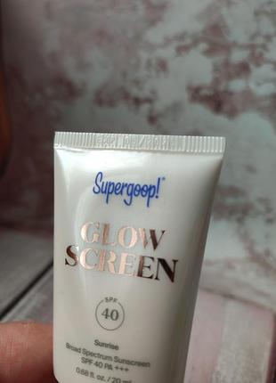 Солнцезащитный крем с сияющим эффектом supergoop glow screen spf 404 фото