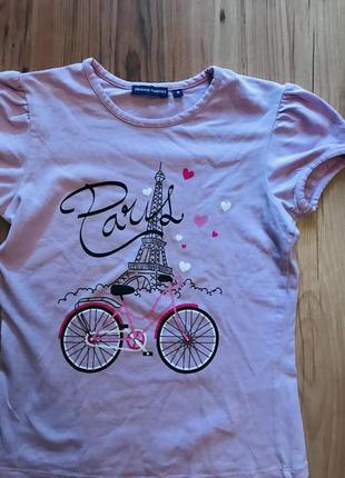 Футболка на 8 років.