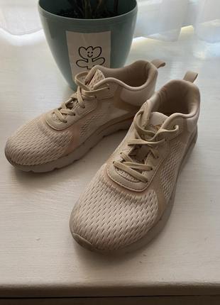 Спортивные кроссовки demix
