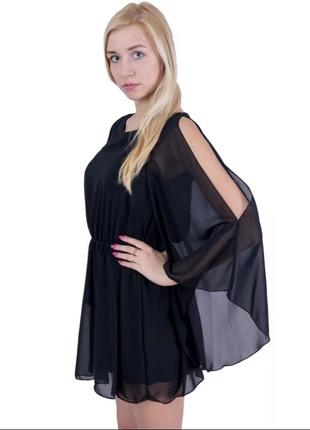 Чорна легка сукня з відкритими плечима1 фото