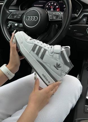 Кросівки adidas