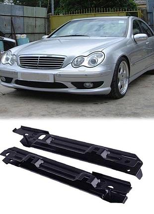 Салазка напрямна бампера 2038801114  mercedes w203