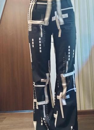 Молодежные брюки