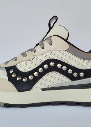 Кросівки жіночі skechers 40 р. 27 см білі