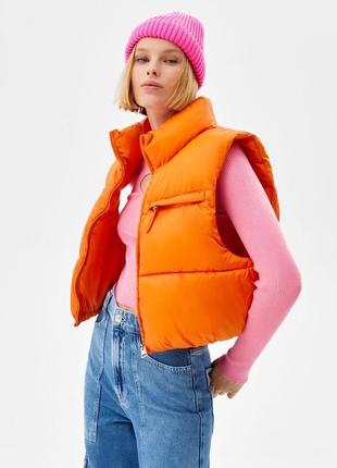 Жіноча дута стьобана жилетка bershka