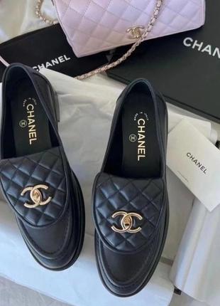 Лоферы в стиле chanel