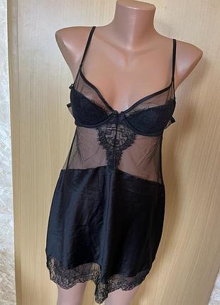 Чорний пеньюар нічна