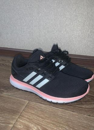 Кроссовки adidas