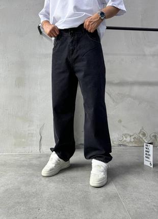 Широкие джинсы багги