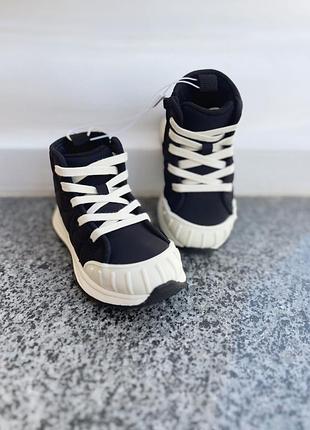 Кеди zara