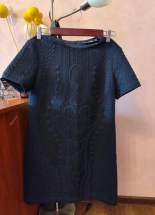 Сукня з короткими рукавами