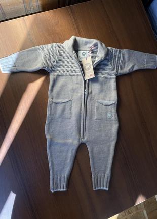 Продам детские комбинезоны