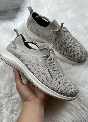 Жіночі оригінальні кросівки skechers