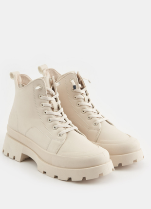 Ботинки женские демисезонные