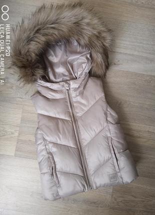Жилетка gap