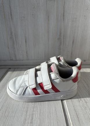 Кроссовки adidas.26.5