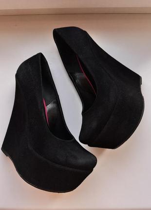 Туфли вечерние из натуральной замши 39 размер