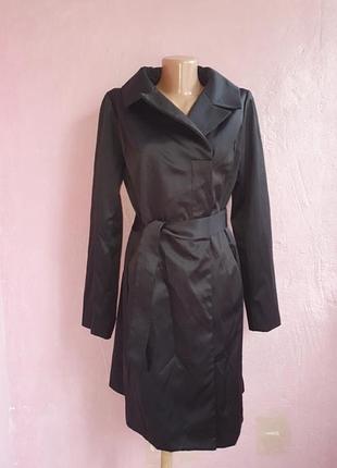 Чорний тренч зара
