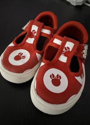 Тапочки босоніжки туфлі clarks mickey mouse