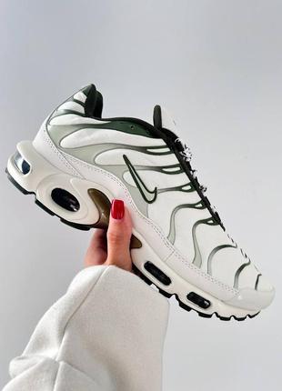 Мужские кроссовки brown nike acg preschool boots sale for girls plus 'light bone olive'