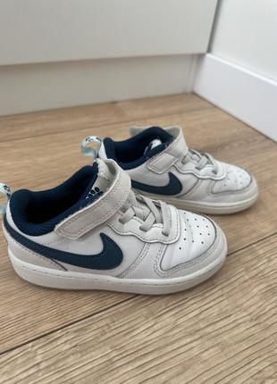 Кросівки nike