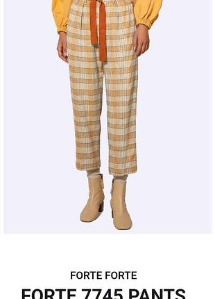 Полушерстяные брюки в клетку forte forte