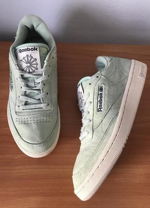 Кроссовки reebok 36-37 р. замша оригинал