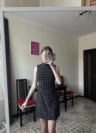 Платье черное