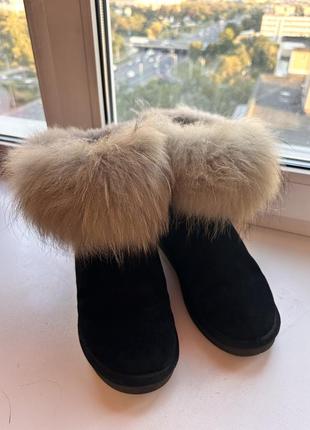 Ugg чорні з хутром