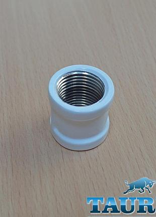 Белая муфта с резьбой white 1/2"-1/2" внутренняя. соединительный бочонок для полотенцесушителей - белый сгон