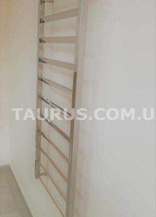 Дизайнерский полотенцесушитель с плоскими угловыми перемычками 30х10 - slide 11 /1150x500мм. квадратные стойки
