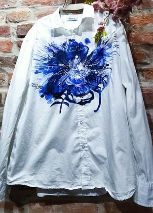 Яскравая сорочка