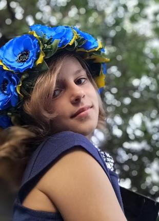 Вінок патріотичний блакитно-жовті маки