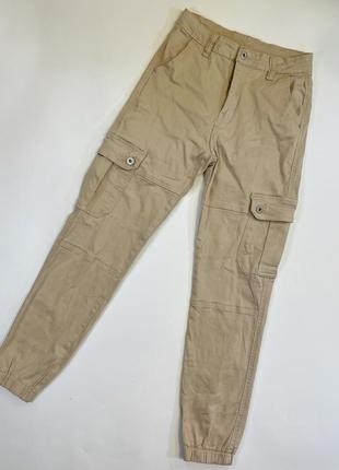 Бежевые джоггеры коттоновые карго брюки брюки с карманами джинсы хлопковые с манжетами2 фото