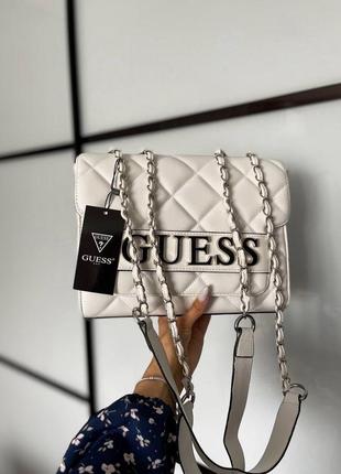 Сумка в стиле guess