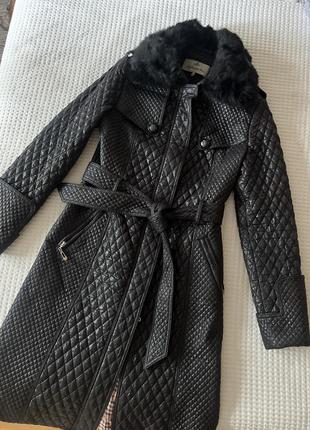 All beauty store черное стеганное пальто с мехом, размер l