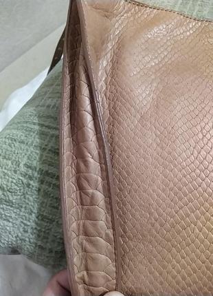 Роскошный кожаный клатч-папка10 фото