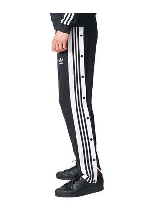 Спортивные мужские мужские мужские штанишки adidas