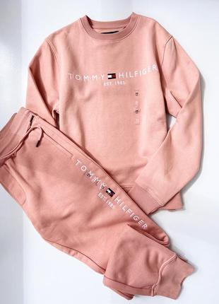 Костюм женский Tommy hilfiger томмы хилфигер оригинал.