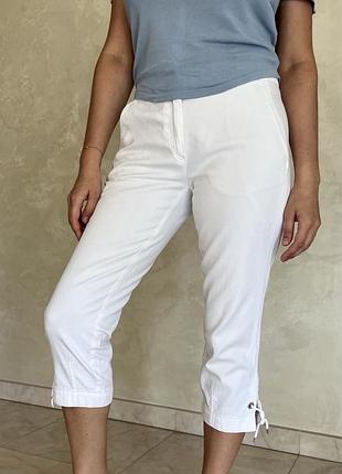 Жіночі брюки