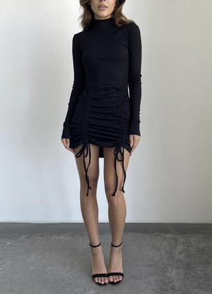 Платье в рубчик с кулиской черная