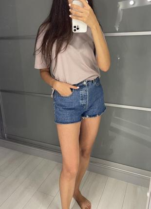 Шорти stradivarius