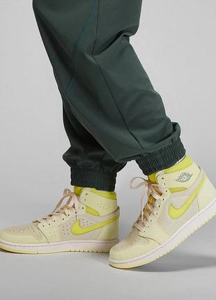 Женские штаны спортивные брюки джоггеры Denim air jordan para tunnel pants. новые, оригинал!3 фото