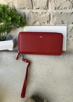 Жіночий шкіряний гаманець