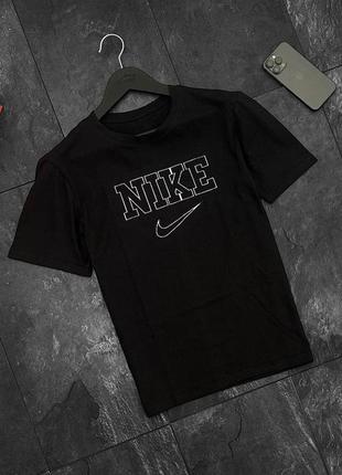 Футболка nike vintage чорна,біла
