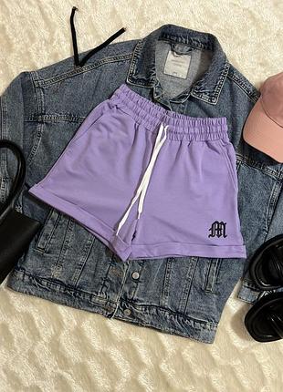 Шорти ділового кольору