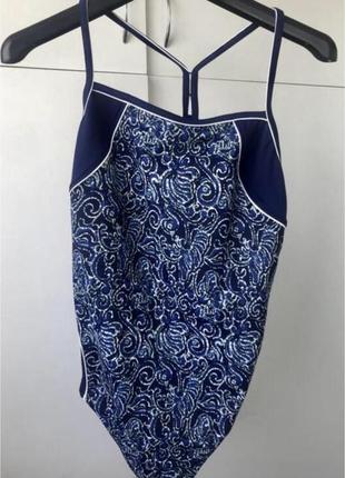 Слитный, цельный, сплошной купальник